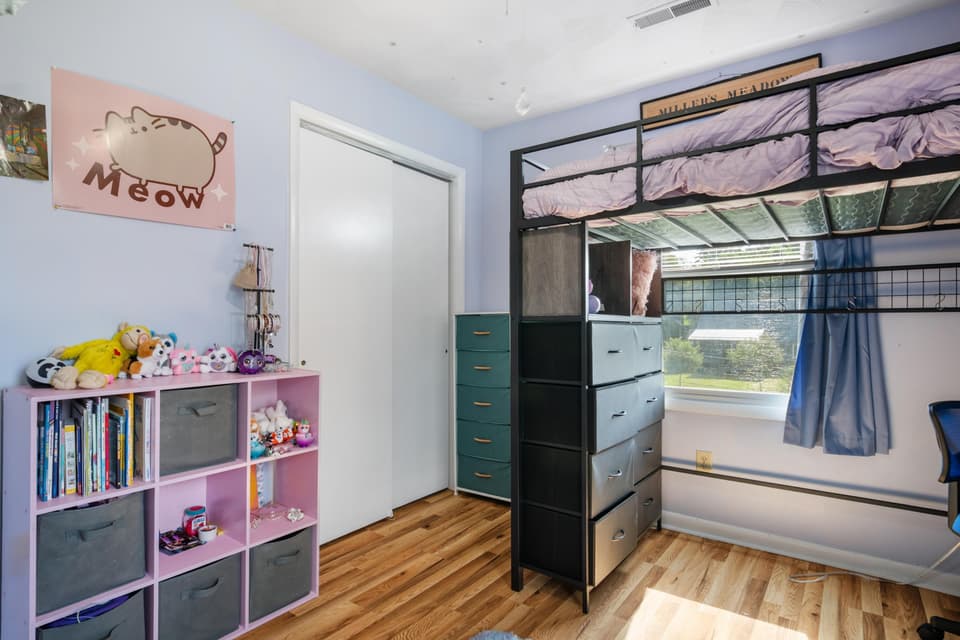 80 Meadow Drive, photo 24 of 40