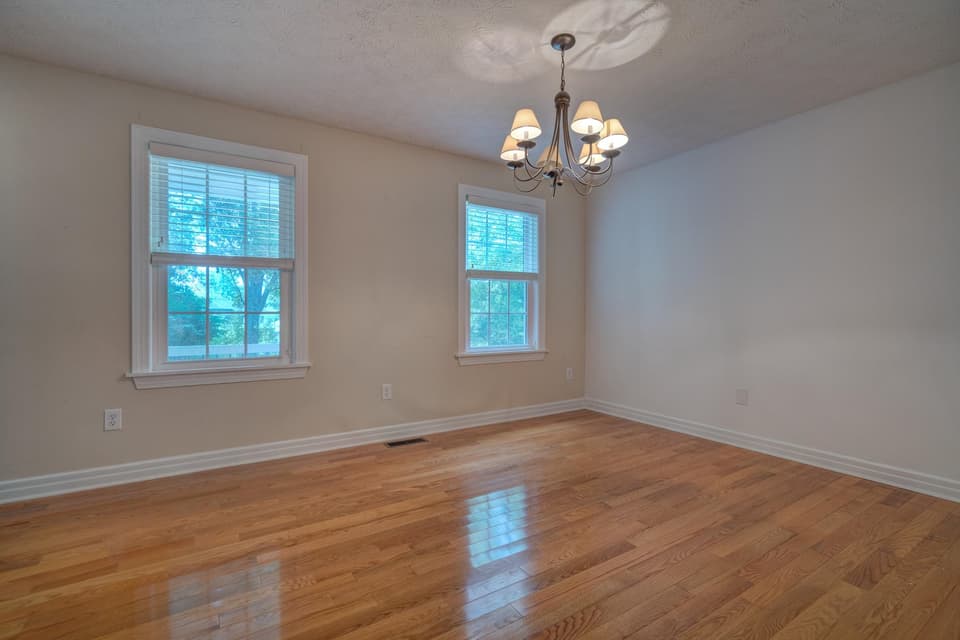 560 Independence Boulevard, photo 16 of 40