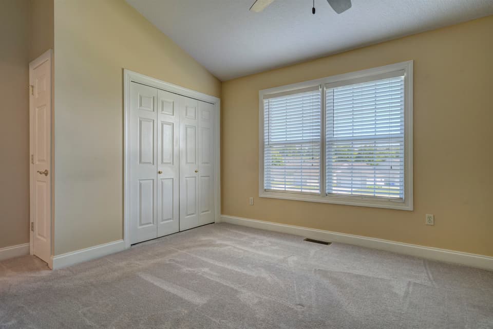 260 Willow Oak Drive, photo 21 of 32