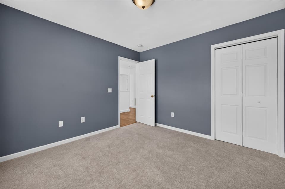 230 Chelsea Loop, photo 32 of 40