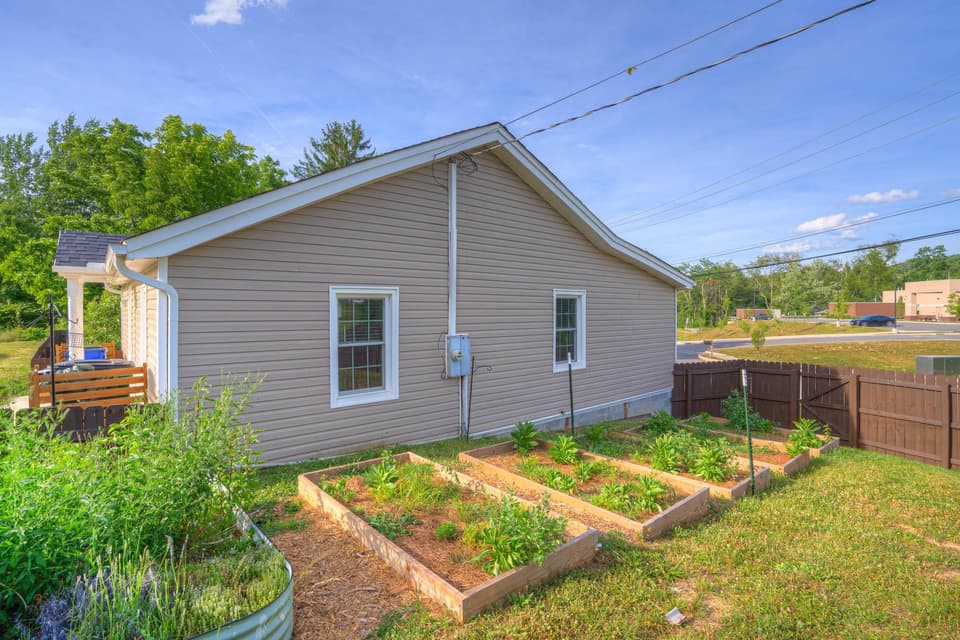 1215 Moose Drive, photo 23 of 28