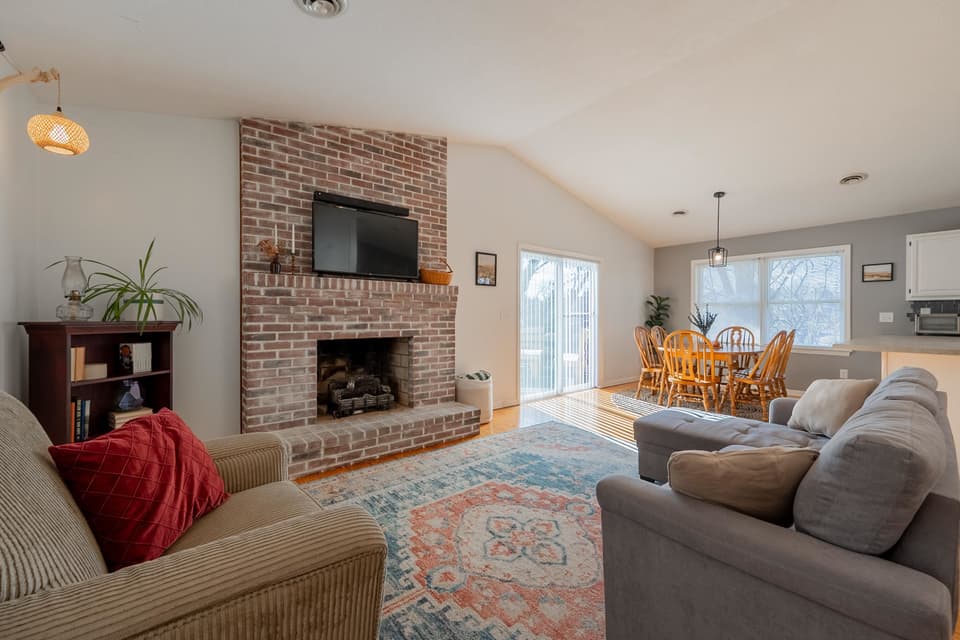 9 Montague Street, photo 8 of 40