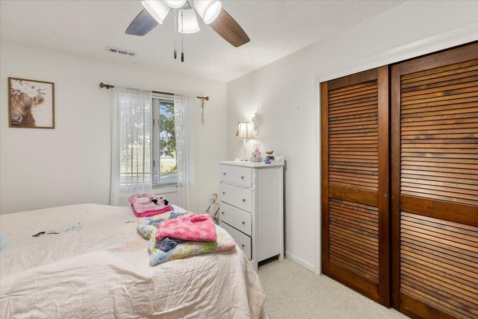 1144 Round Meadow Drive, photo 37 of 40