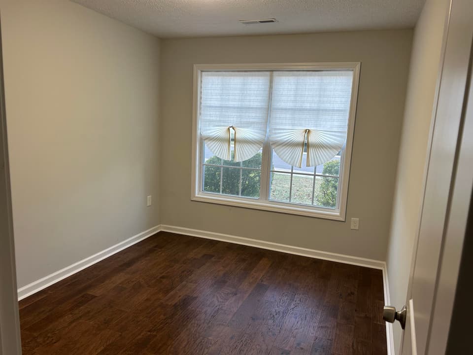 2225 Giles Drive, photo 19 of 23
