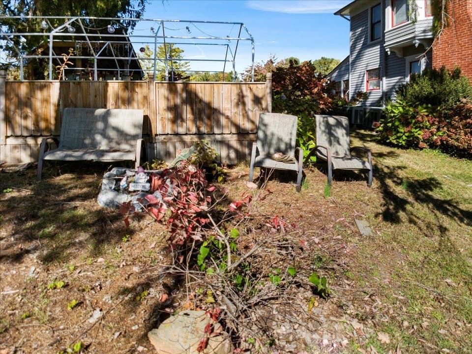 470 Montgomery Street, photo 14 of 40