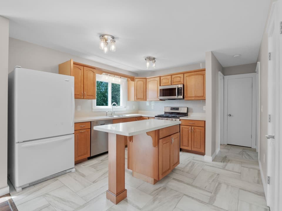 1275 Cambria Street NW, photo 11 of 40