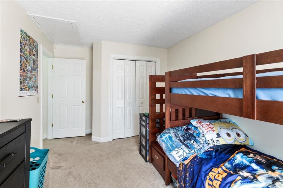 365 S Hill Drive, photo 27 of 40