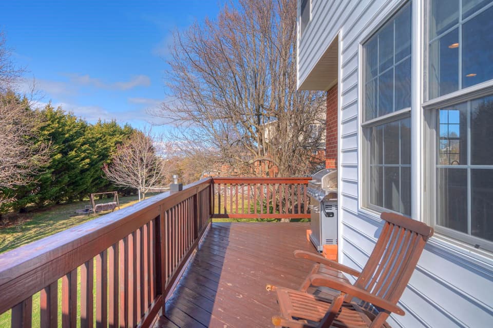 120 Cedar Bluff Drive, photo 18 of 40