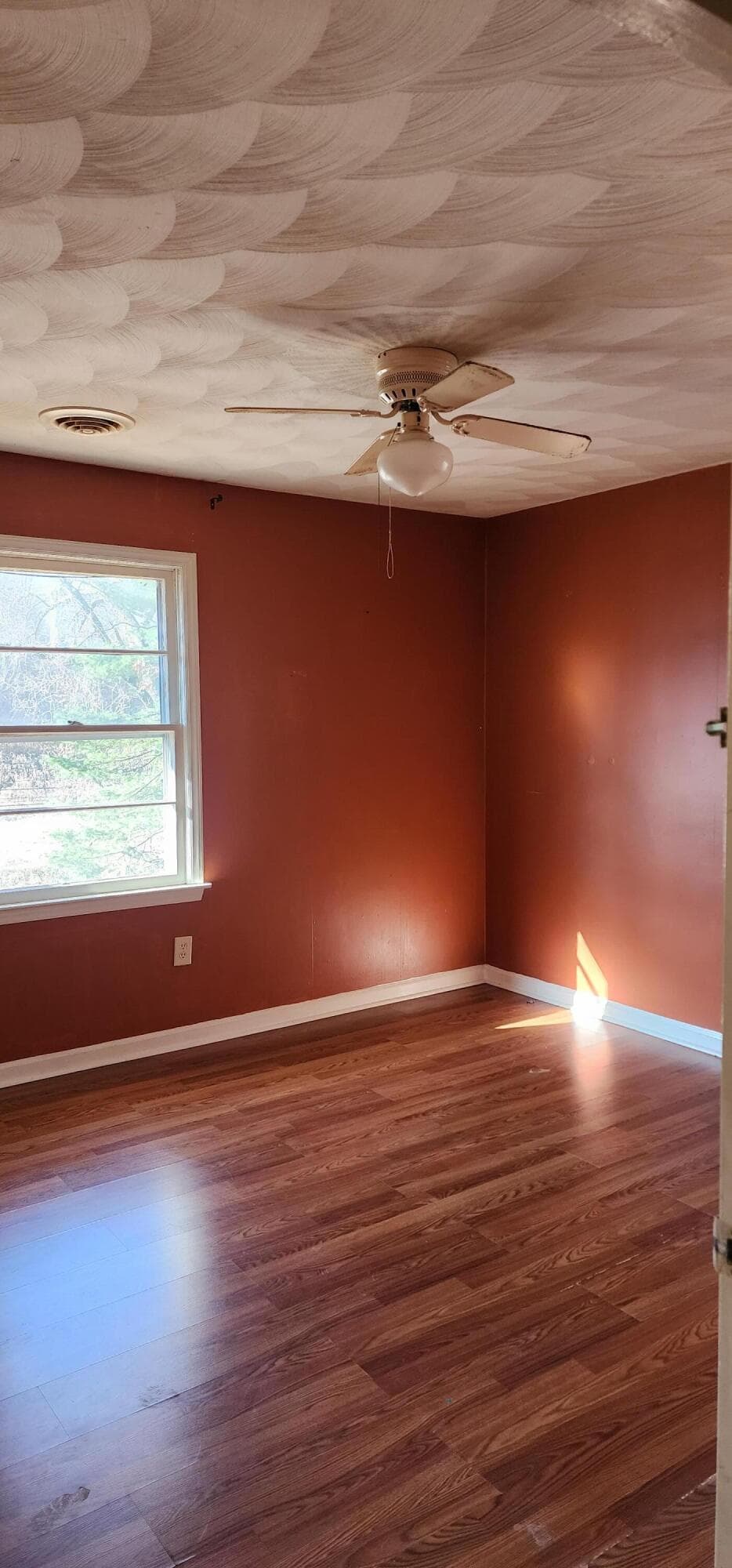1370 Roanoke Street, photo 11 of 24