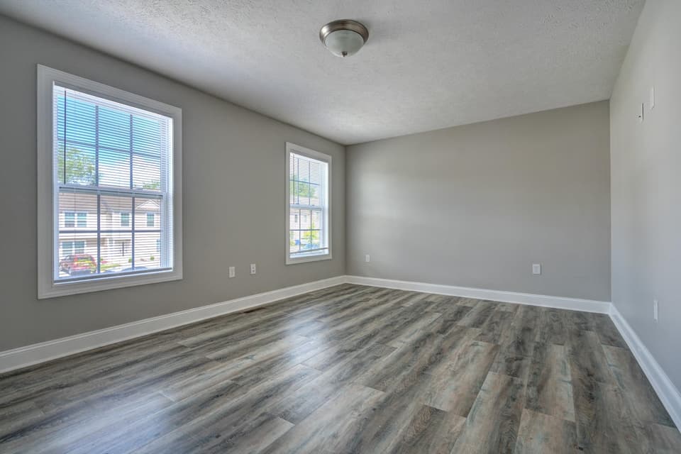 525 Twisted Oak Drive NW, photo 17 of 26