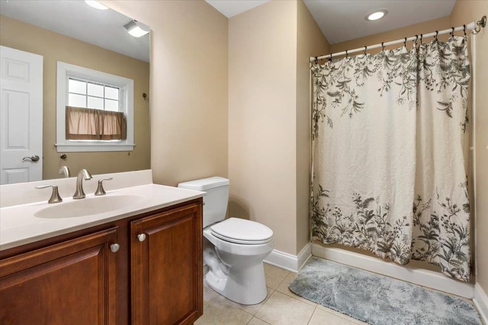 300 Roudabush Drive NW, photo 29 of 40