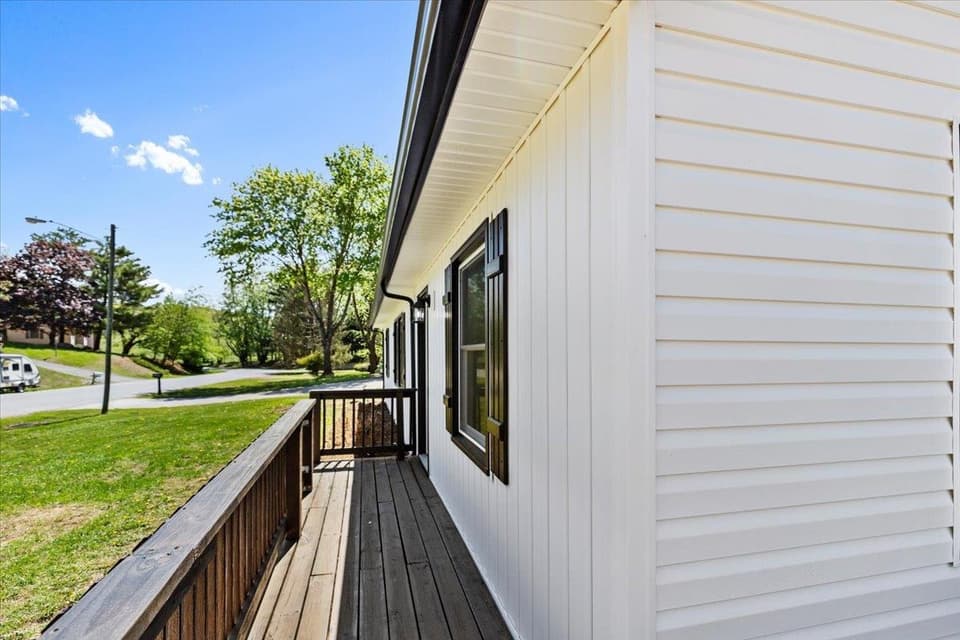 2435 Glade Drive SE, photo 30 of 40