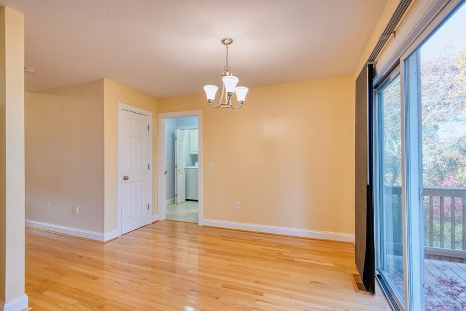 545 Gold Leaf Drive, photo 19 of 40