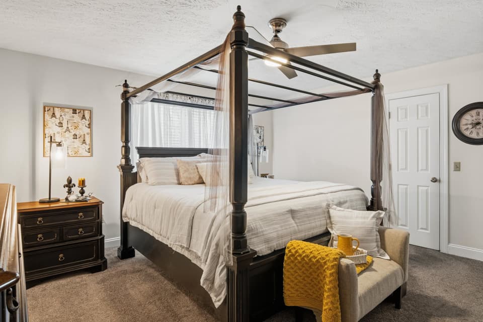 450 Tower Road, photo 24 of 40
