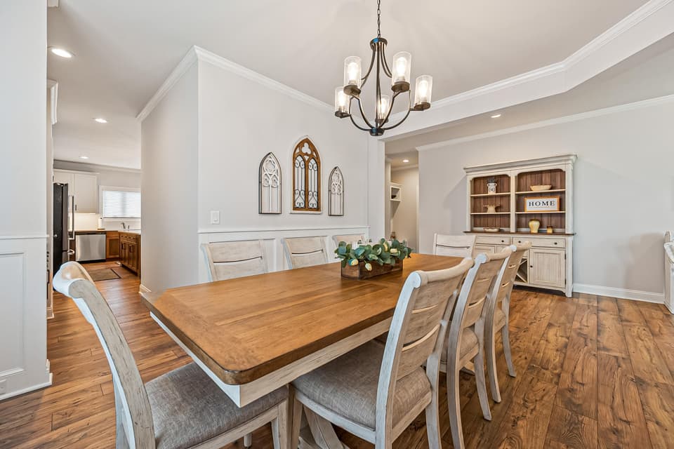 1042 Round Meadow Drive, photo 12 of 40