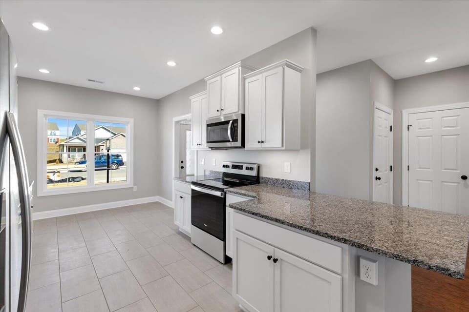 110 Vinnie Avenue NW, photo 17 of 36