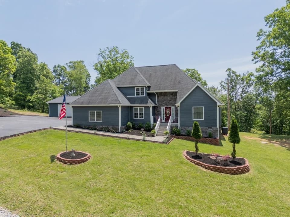 2977 Spaulding Road, photo 8 of 40