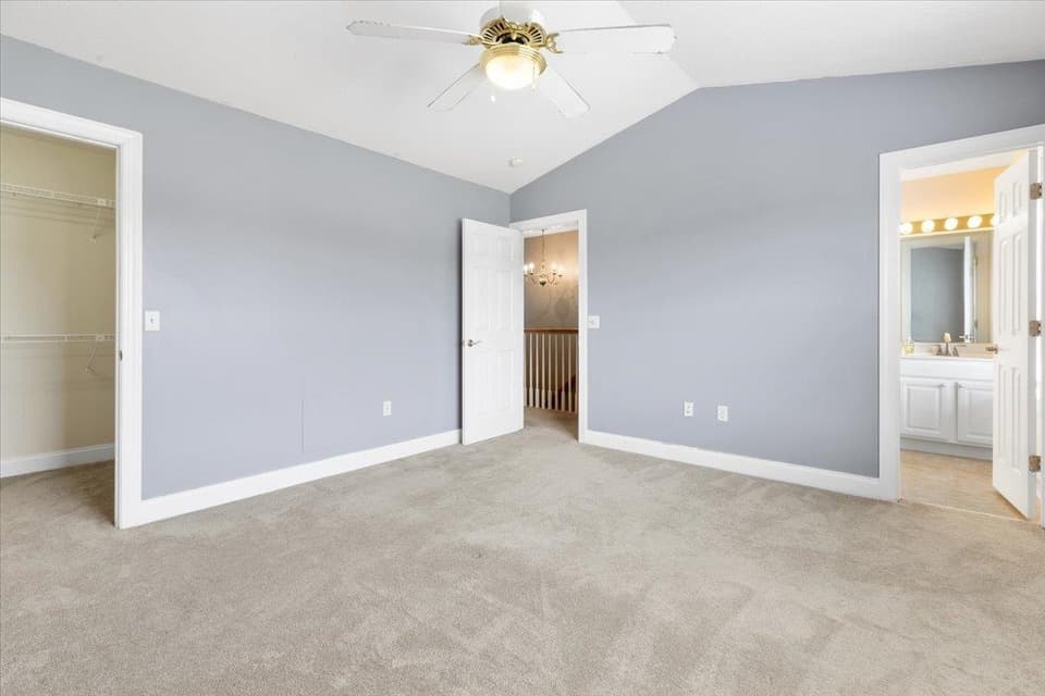 300 Willow Oak Drive, photo 27 of 40