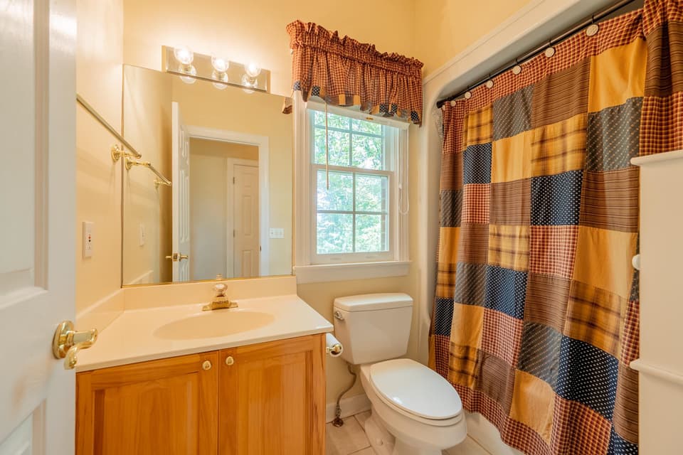 2075 Lubna Drive, photo 31 of 40