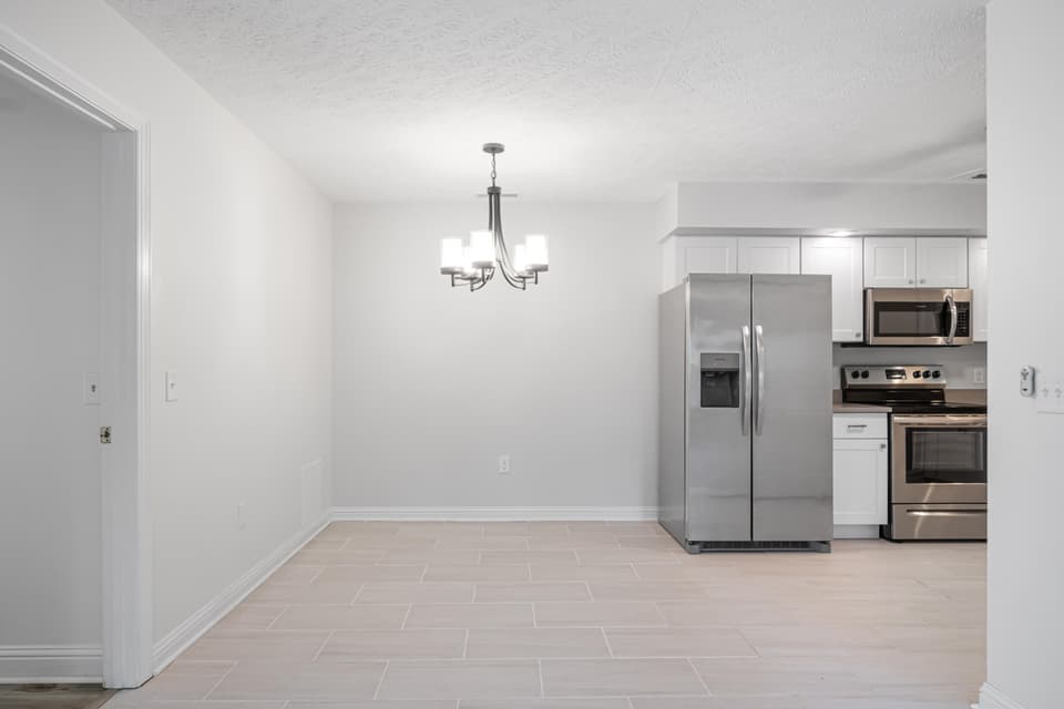 330 Bronze Leaf Drive, photo 7 of 31