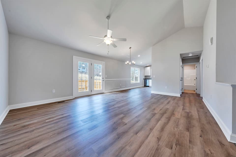 55 Welch Circle, photo 2 of 16