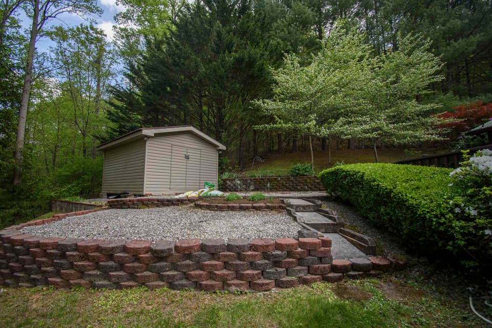 1429 Falling Branch Road, photo 6 of 40