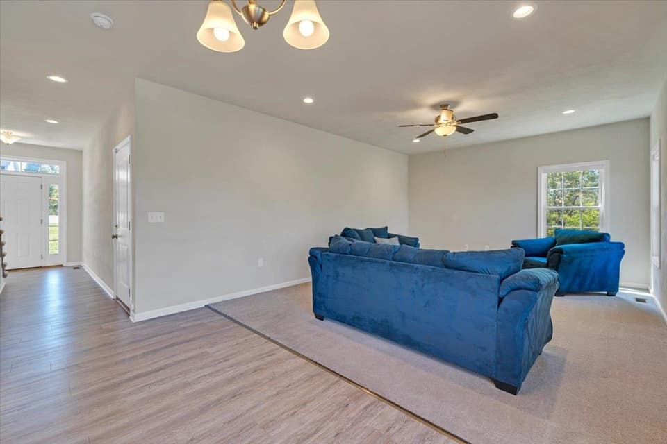 1140 Crosscreek Drive, photo 11 of 40