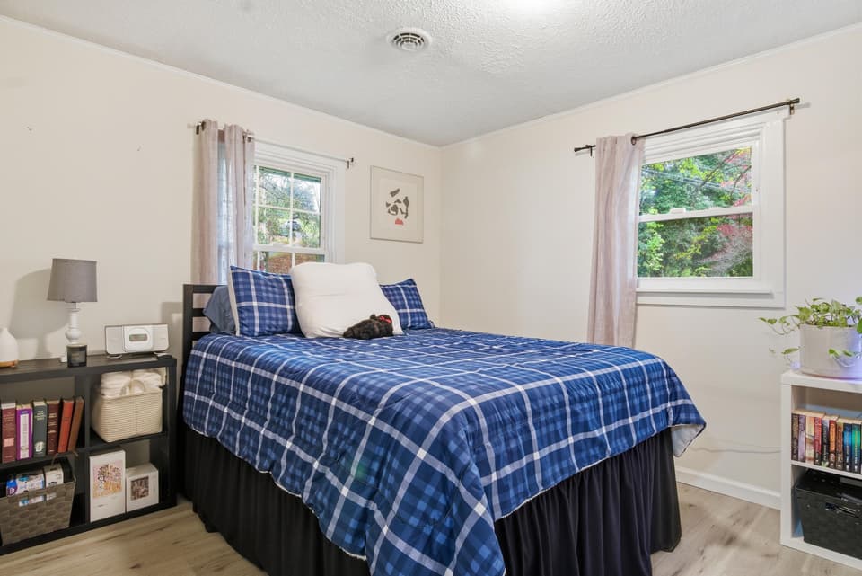 460 Chrisman Street, photo 18 of 30