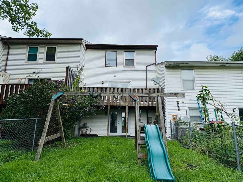 610 Cambria Street NW, photo 23 of 33