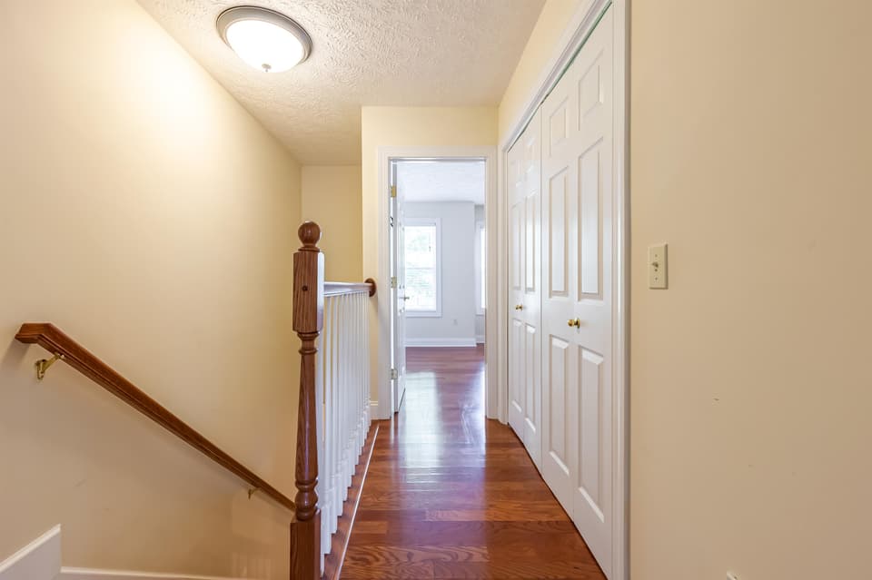 120 Blue Leaf Drive, photo 23 of 40