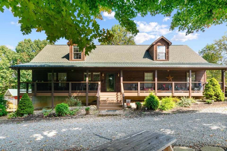 2893 Spring House Road, photo 9 of 40