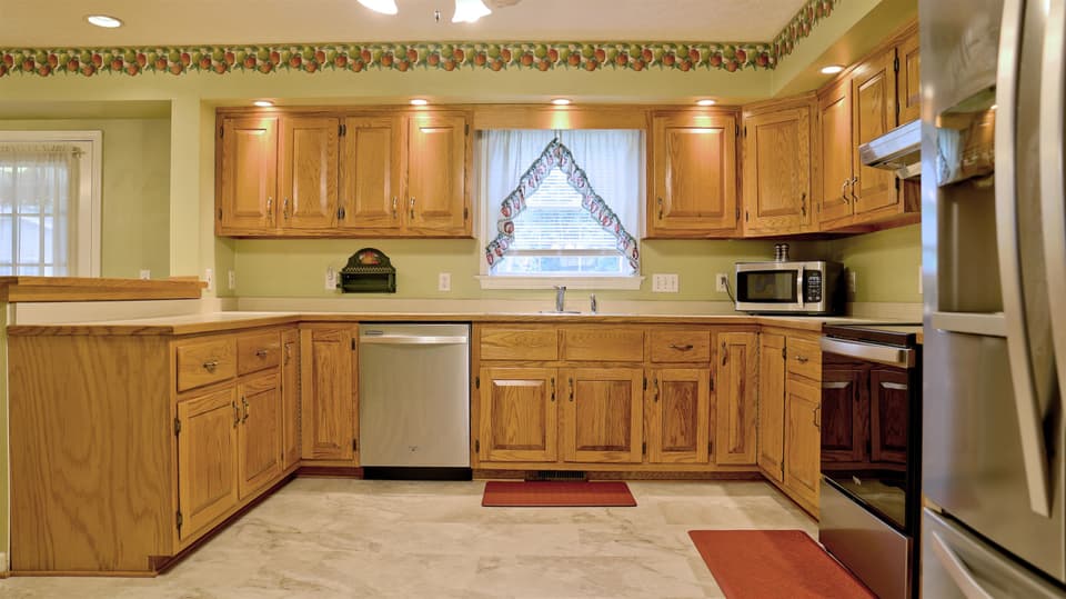 240 Virginian Drive, photo 17 of 40