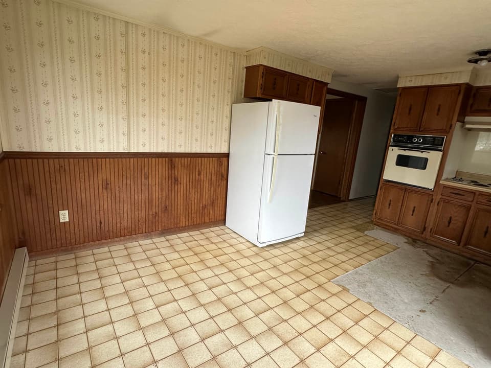 325 Mulberry Drive, photo 13 of 34