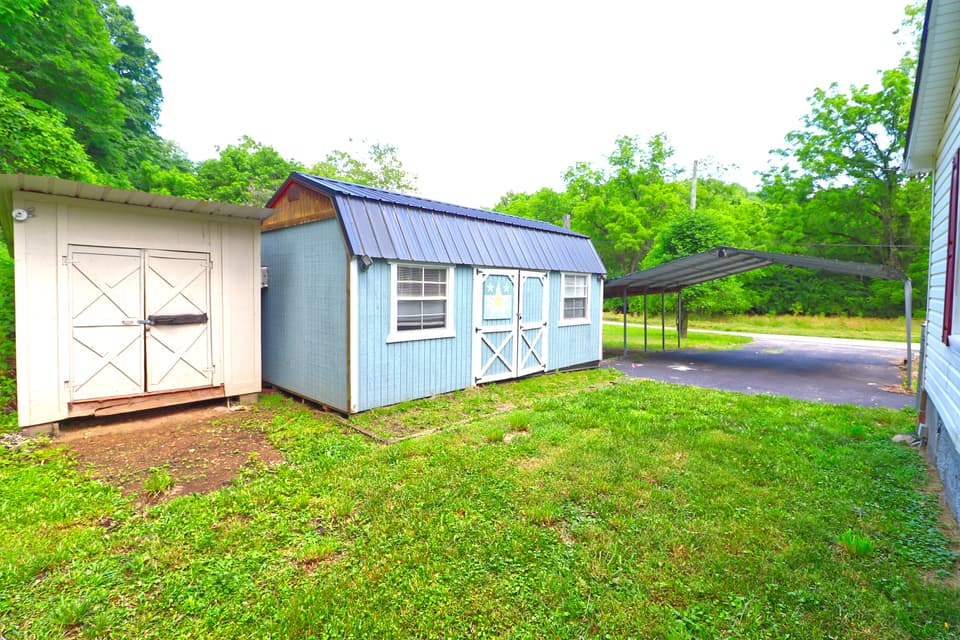 829 Walton Rd, photo 6 of 18