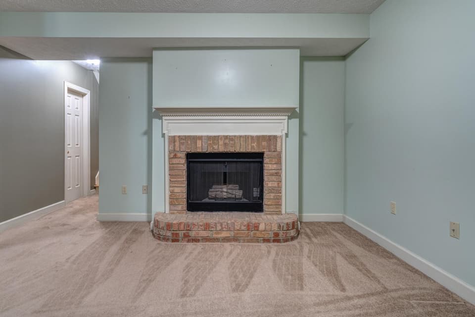 535 Capitol Way, photo 32 of 40