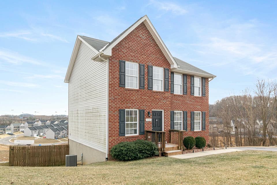 535 Keystone Drive, photo 36 of 40