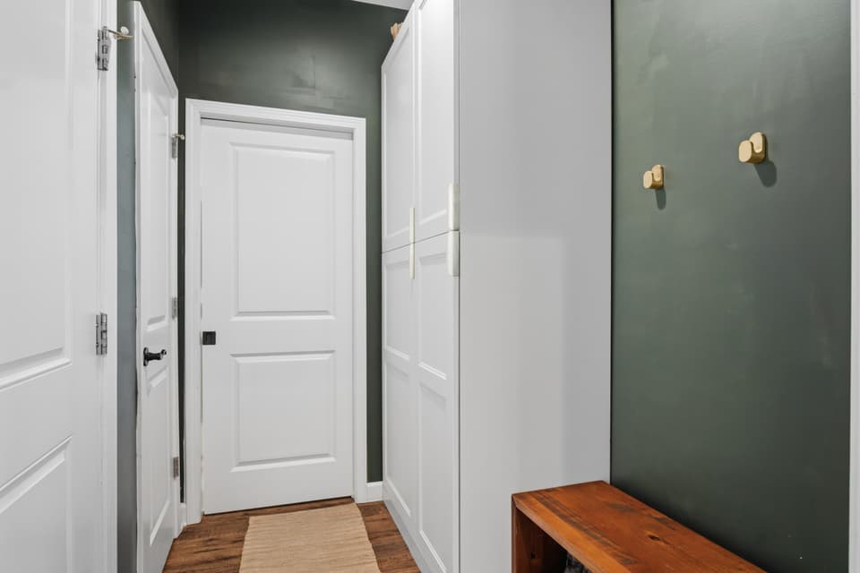 845 Jefferson Circle, photo 28 of 40