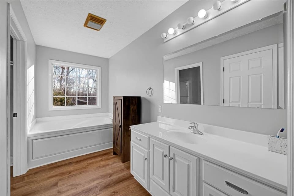 2585 Indigo Road, photo 16 of 35