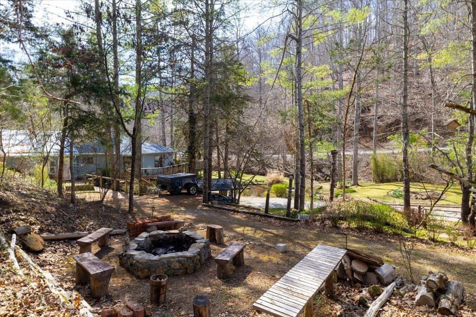 1256 Falling Branch Road, photo 28 of 35