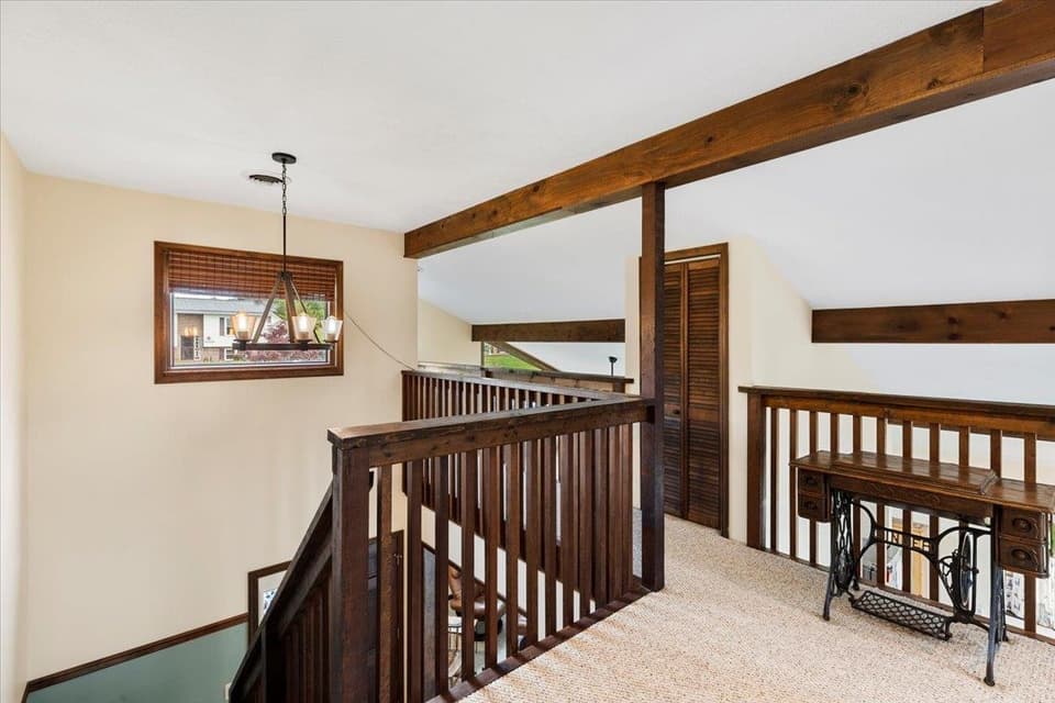 285 Briarwood Drive SW, photo 32 of 40