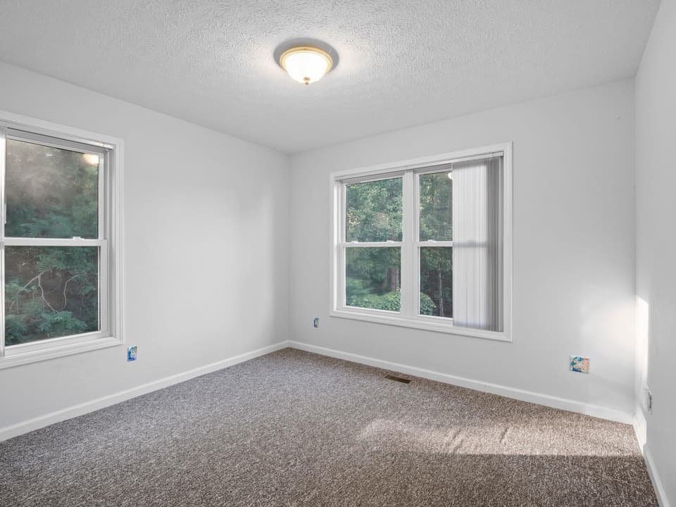 60 Wood Ridge Drive, photo 22 of 40