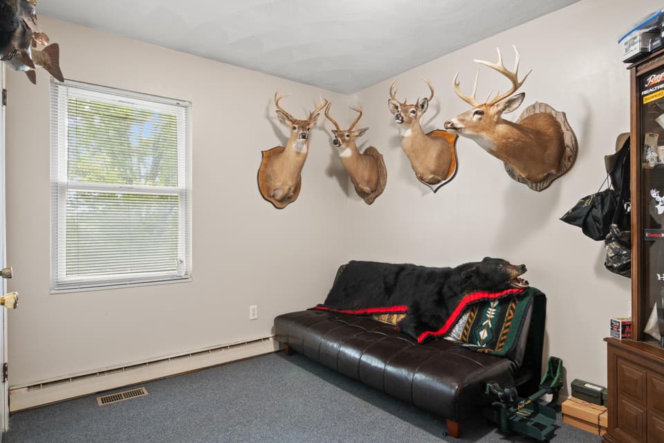 490 Sunnyside Lane, photo 25 of 36