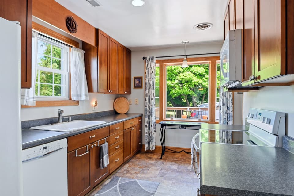 103 Ellett Drive SE, photo 20 of 40