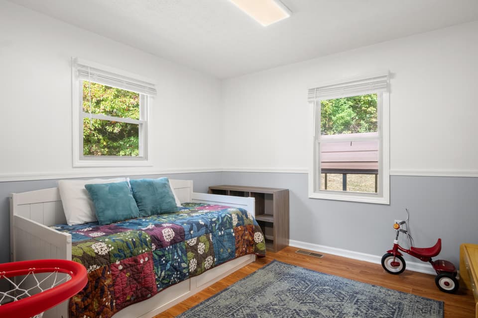 1720 Blake Drive, photo 21 of 40