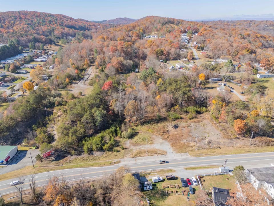3713 Radford Road, photo 15 of 27