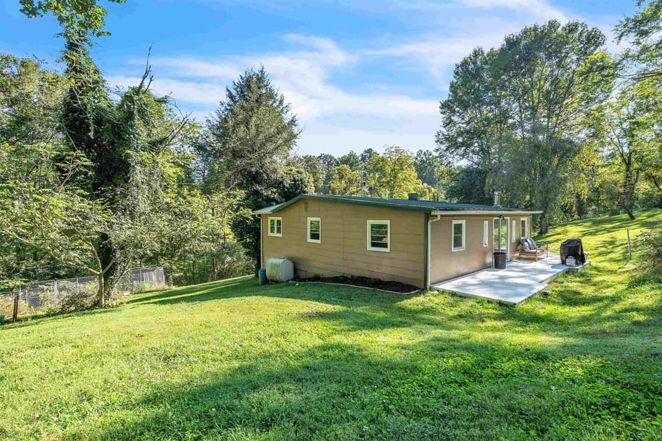 2617 Beech Spring Lane, photo 40 of 40