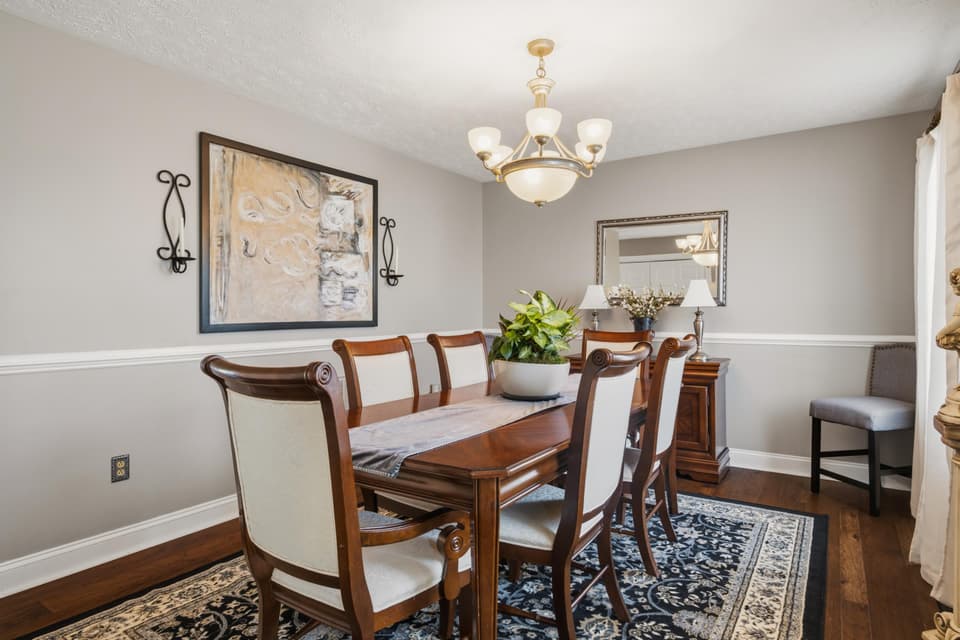 450 Tower Road, photo 10 of 40