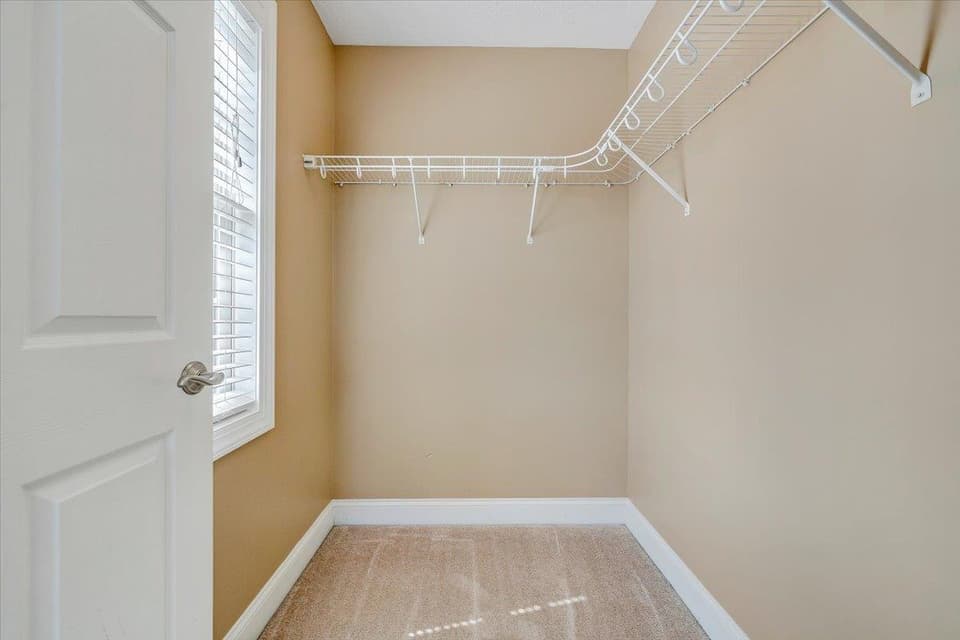 230 Meadow Drive, photo 27 of 40