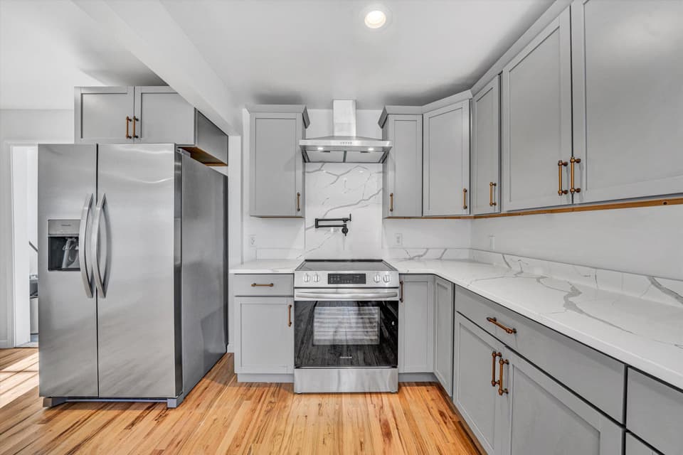 2288 Mud Pike, photo 6 of 40
