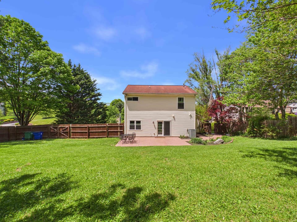 1525 Sleepy Hollow Road, photo 19 of 40